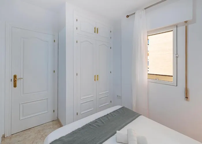 Cozy In With Views Fuengirola