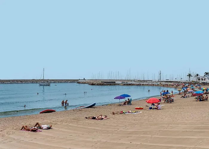 Апартаменты Cozy In With Views *